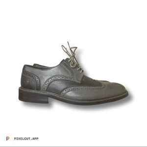 Penguin Wingtip Dress Shoes